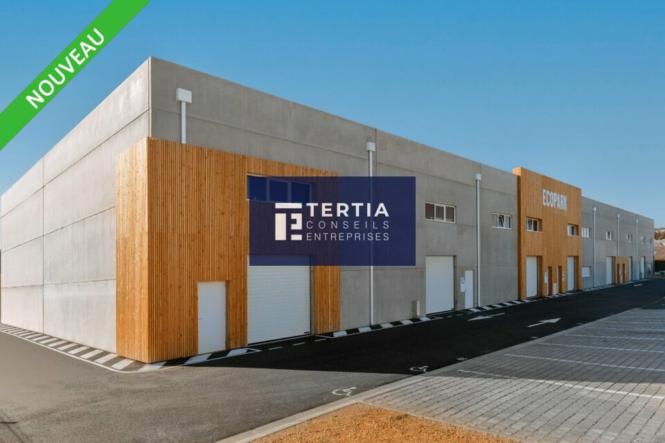 LOCAUX D'ACTIVITE - ENTREPOTS à Vendre