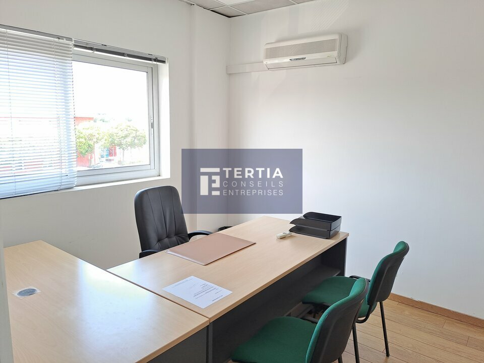 BUREAUX à Louer