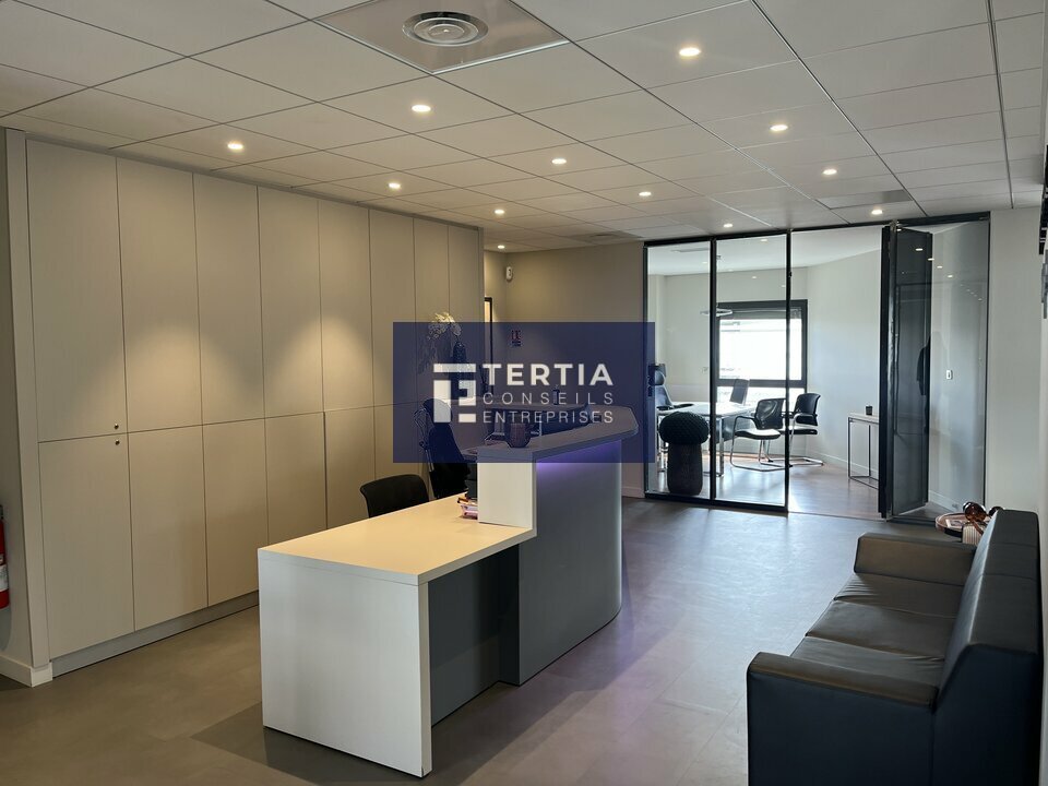 BUREAUX à Louer