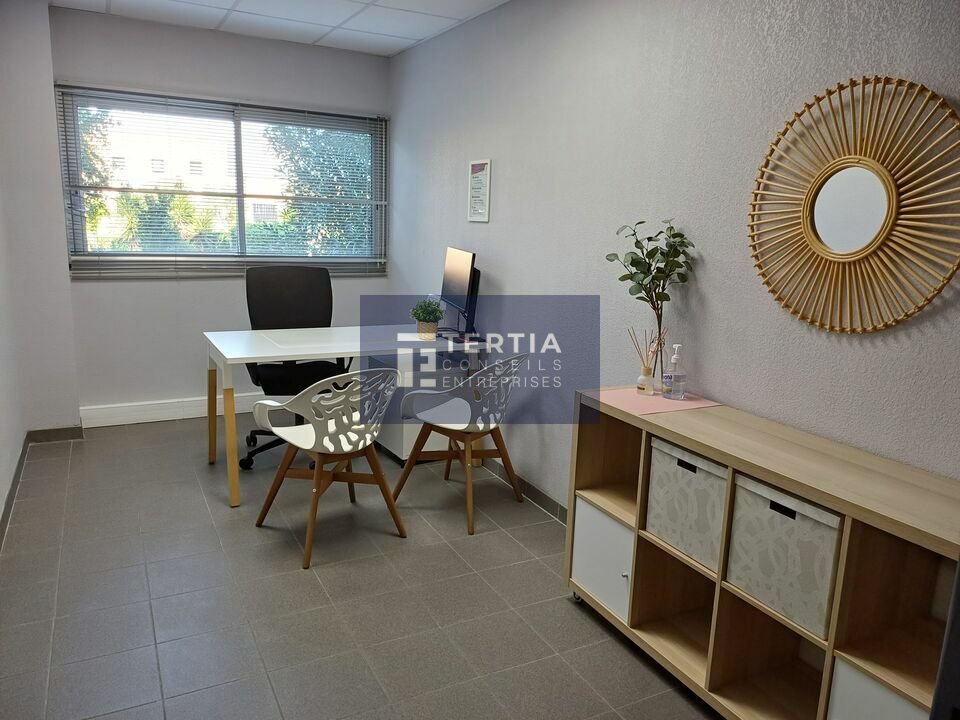 BUREAUX à Louer